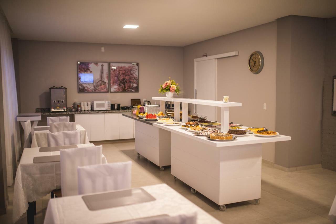 Hotel Iomere Luaran gambar